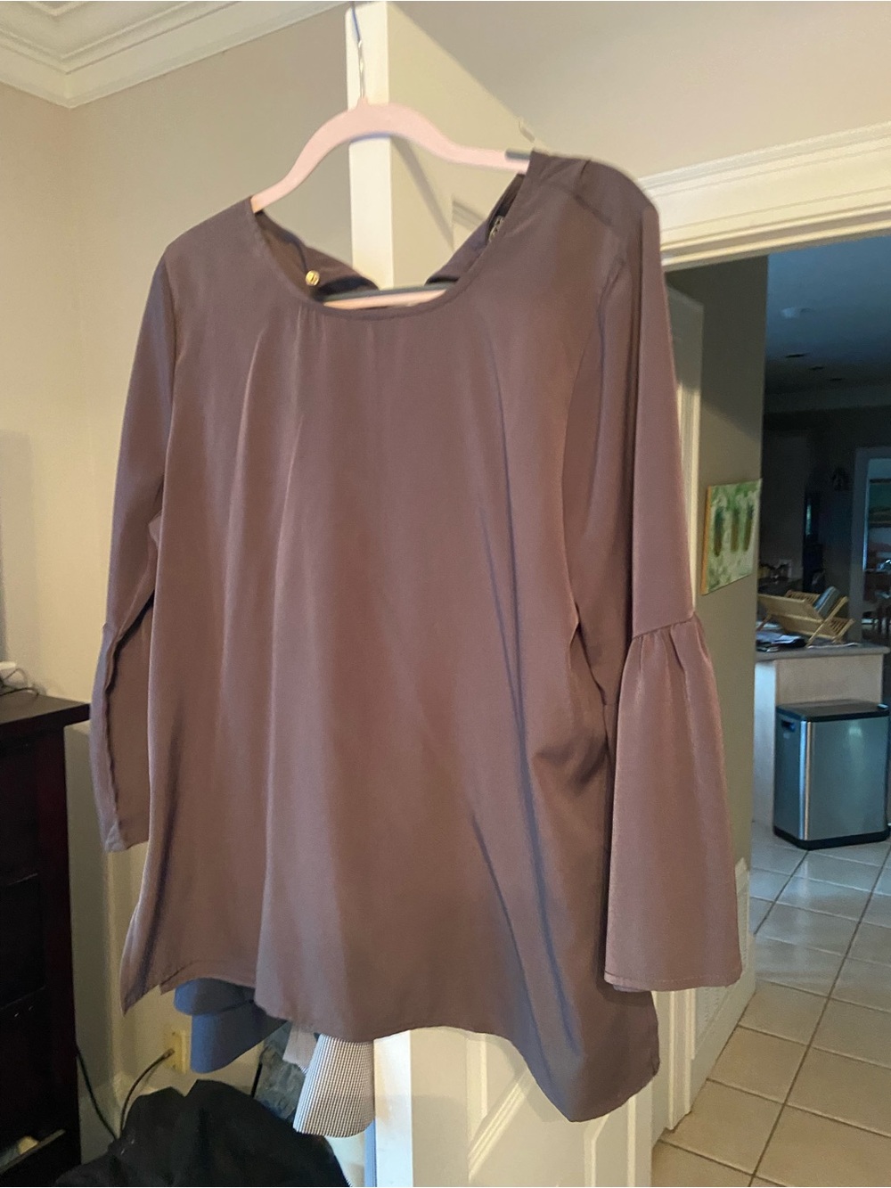 bobeau Taupe Bell-Sleeve Blouse